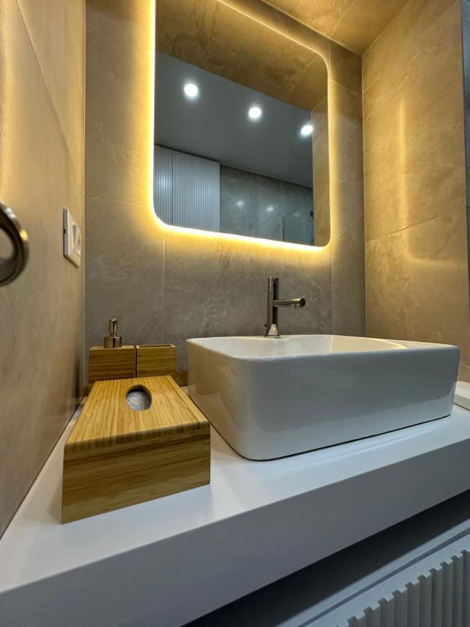 4Seasonsgea , New Modern Apartment In Тирана Экстерьер фото
