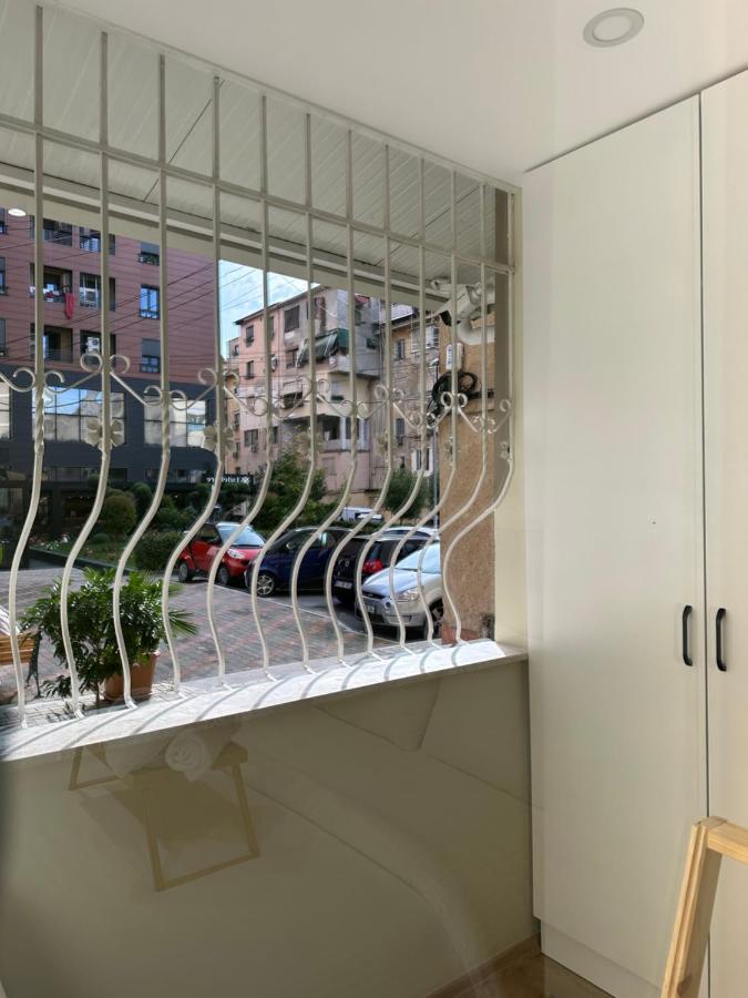 4Seasonsgea , New Modern Apartment In Тирана Экстерьер фото
